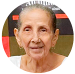 lala-Desfile-De-leon